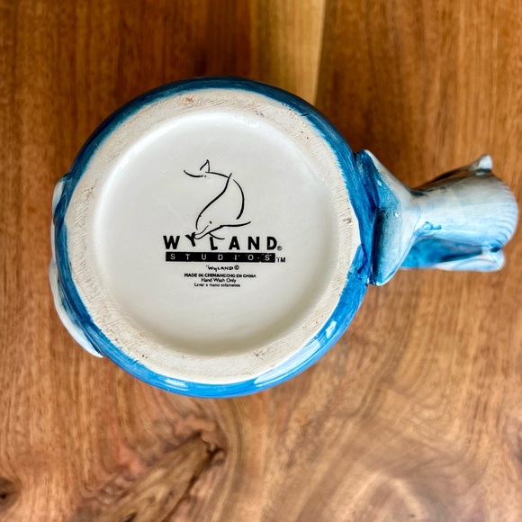 The Art of Wyland Coffee Table Book & Whale Coffee Mug - Picture 9 of 9